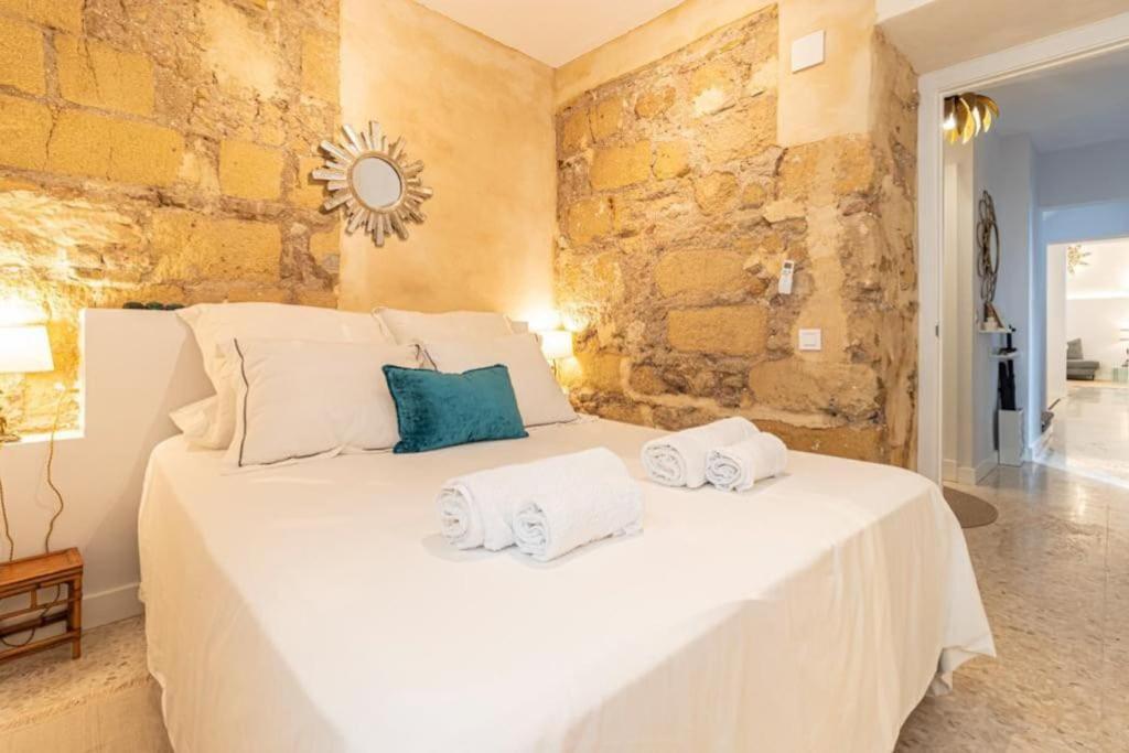 La Casa De Los Arcos - Casco Historico - Parking Opcional 헤레스 외부 사진