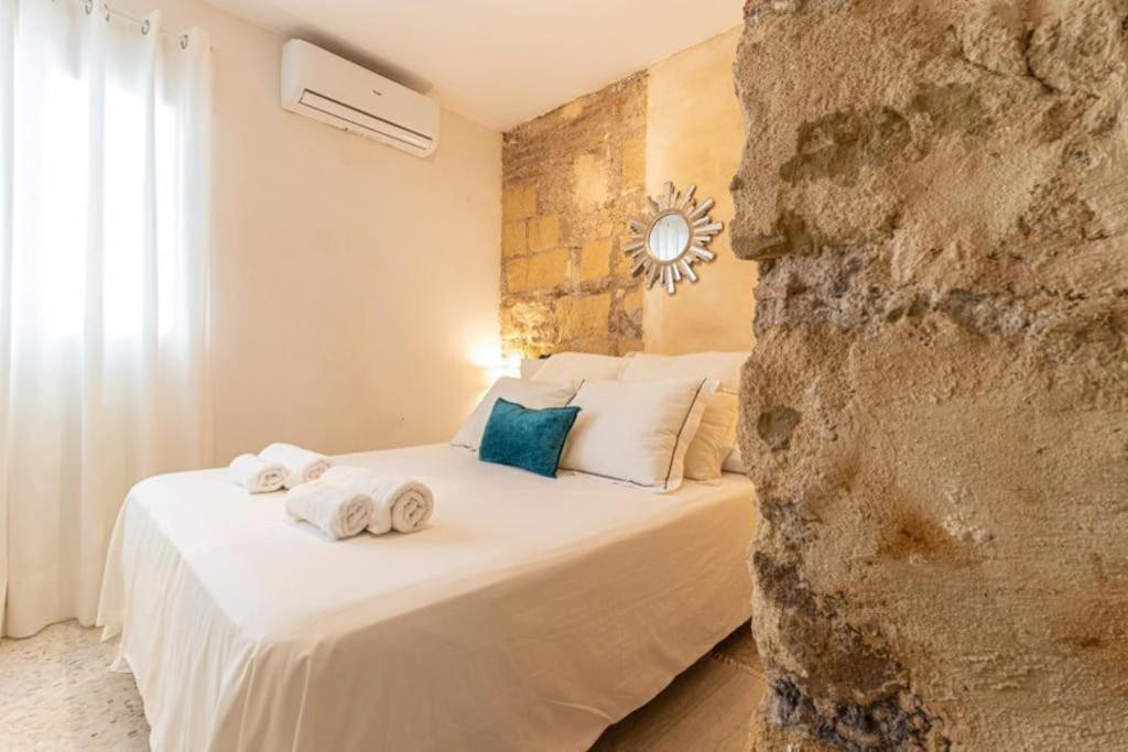La Casa De Los Arcos - Casco Historico - Parking Opcional 헤레스 외부 사진
